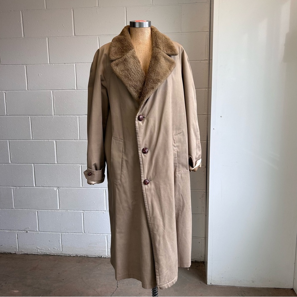 Tan fur collar trench coat